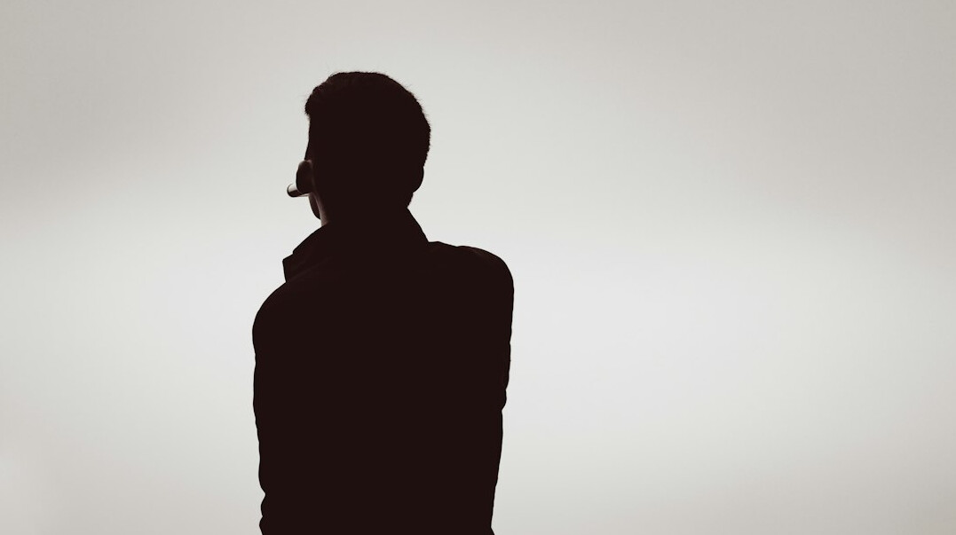 sherlock holmes silhouette